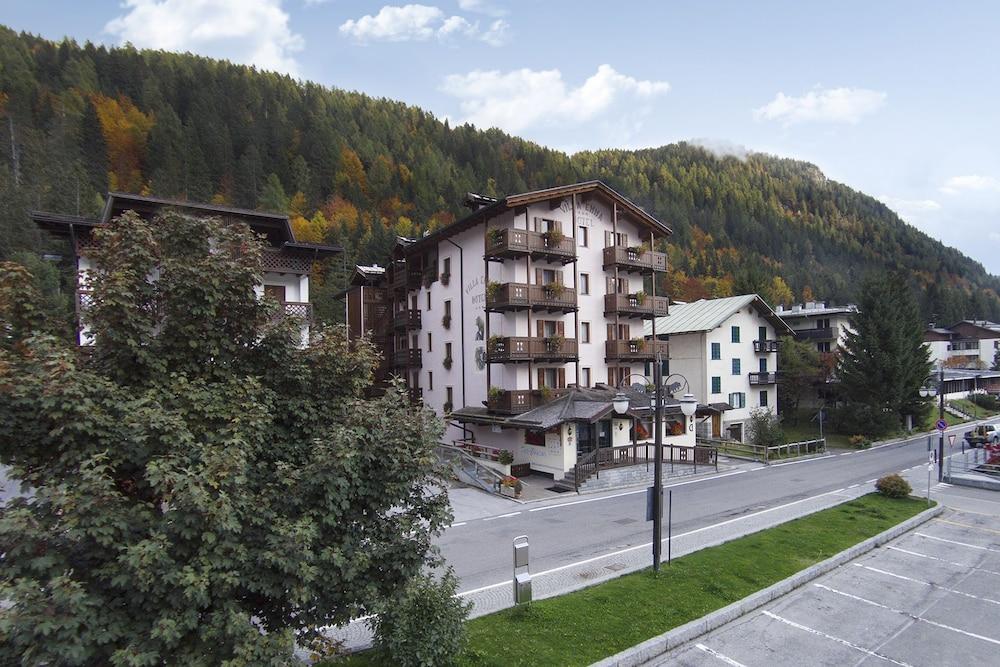 Hotel Villa Emma Madonna di Campiglio Exterior photo