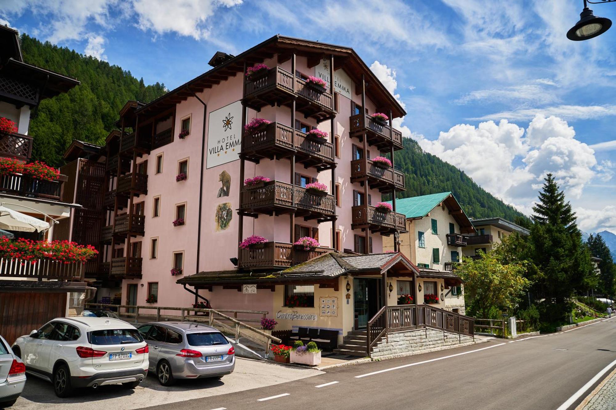 Hotel Villa Emma Madonna di Campiglio Exterior photo