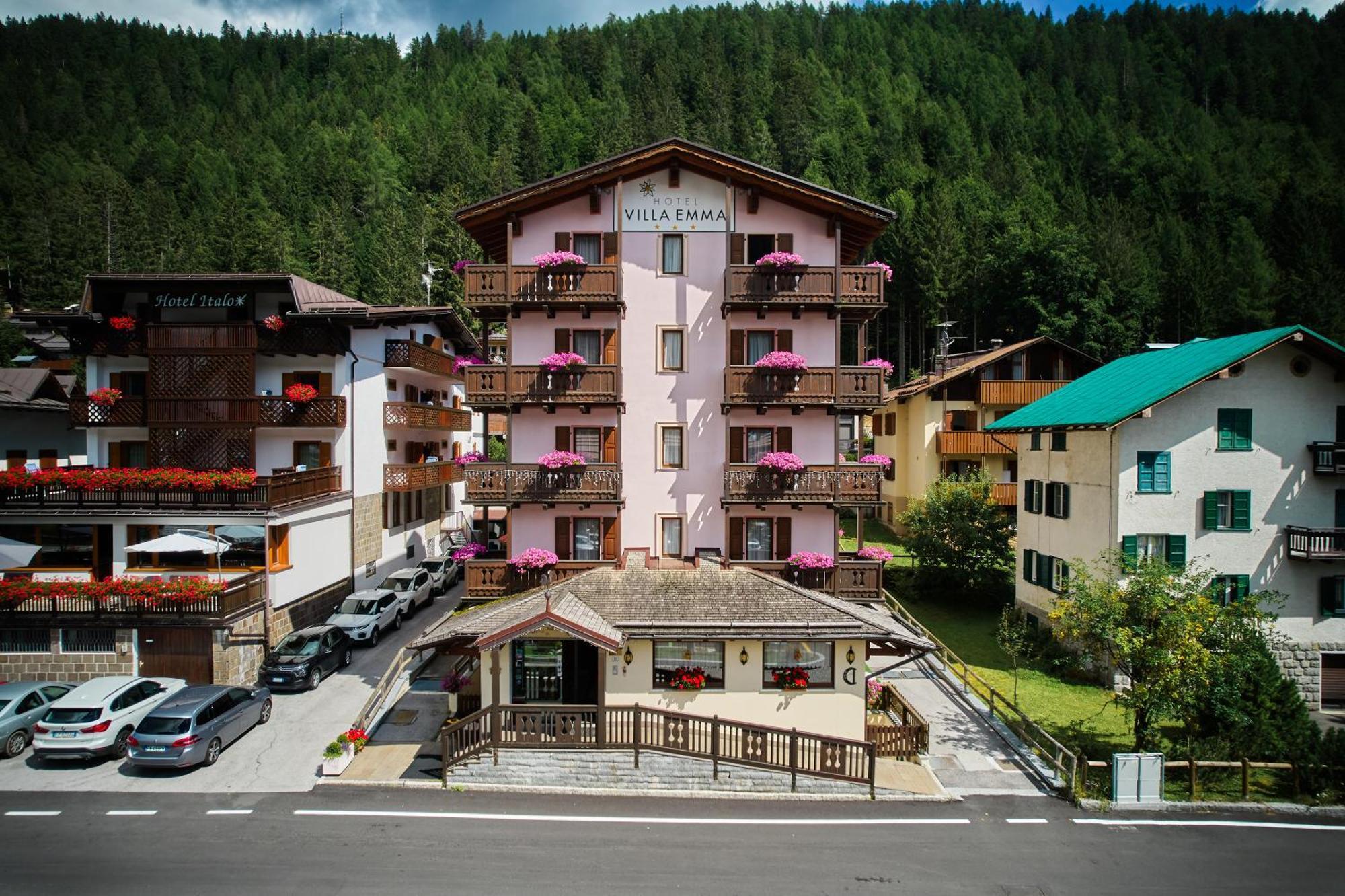 Hotel Villa Emma Madonna di Campiglio Exterior photo